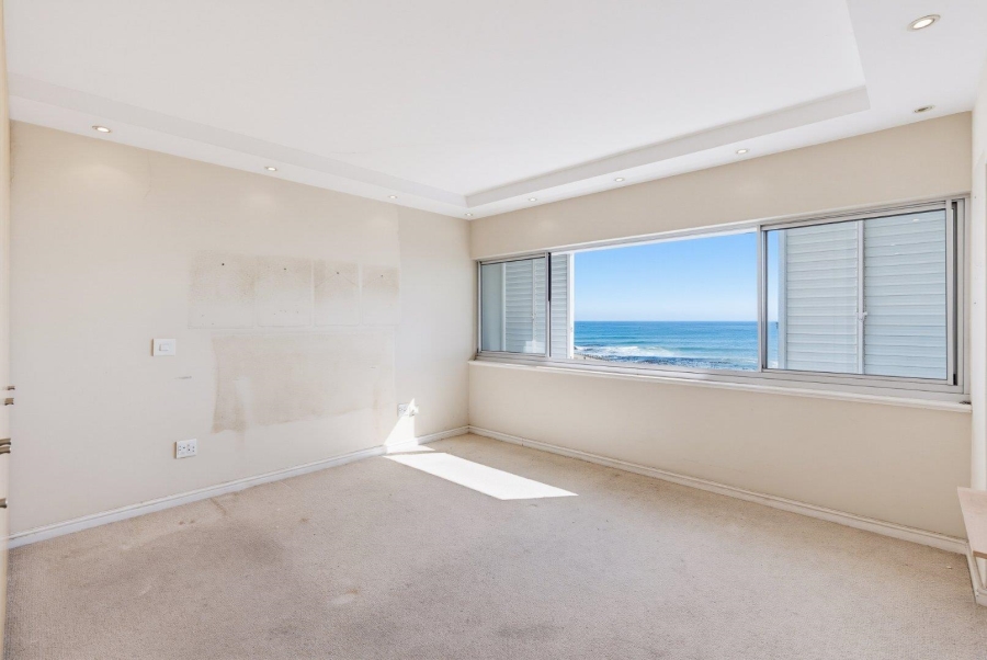 3 Bedroom Property for Sale in Mouille Point Western Cape